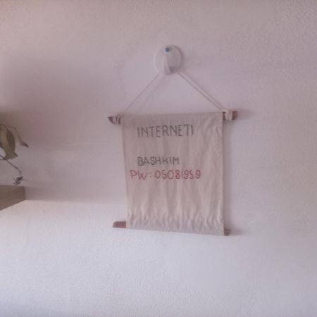 Vlorë Lindita'S Seaview Appartment מראה חיצוני תמונה
