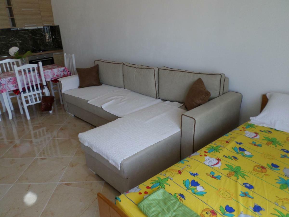 Vlorë Lindita'S Seaview Appartment מראה חיצוני תמונה